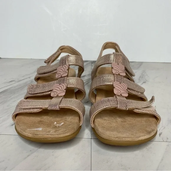 Vionic Amber Adjustable Strap Sandal 8 - Picture 2 of 13
